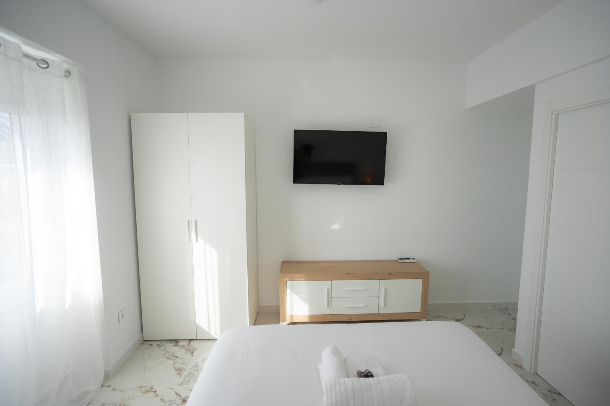 L&G Apartments Bahia Suite Alicante Eksteriør billede