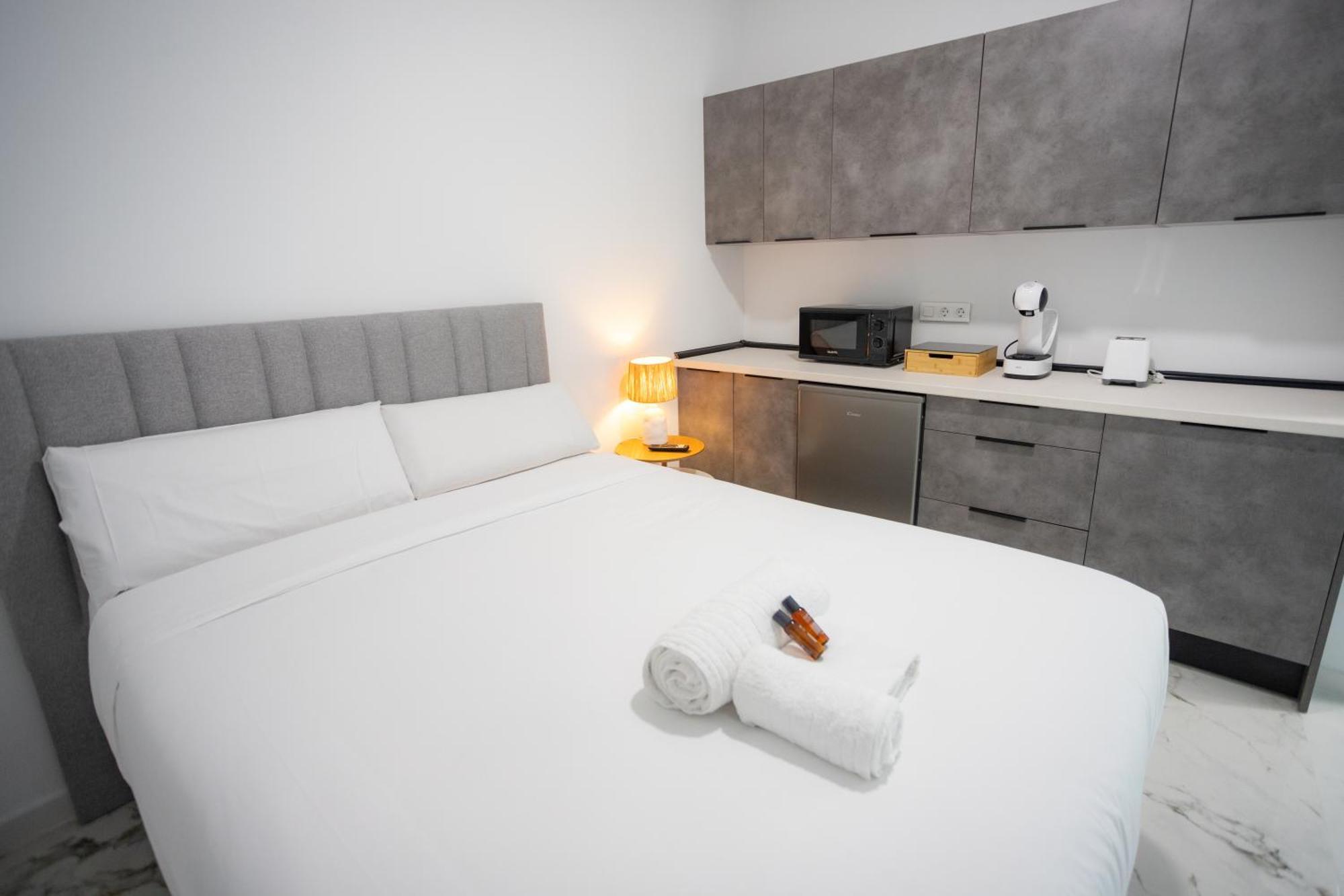 L&G Apartments Bahia Suite Alicante Eksteriør billede