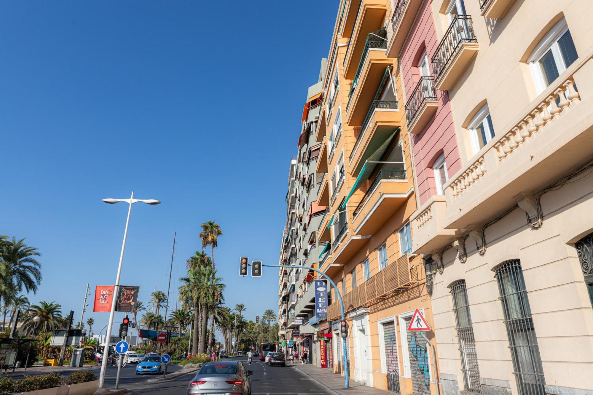 L&G Apartments Bahia Suite Alicante Eksteriør billede