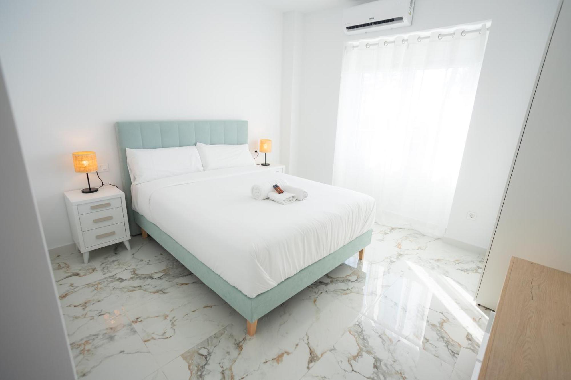 L&G Apartments Bahia Suite Alicante Eksteriør billede