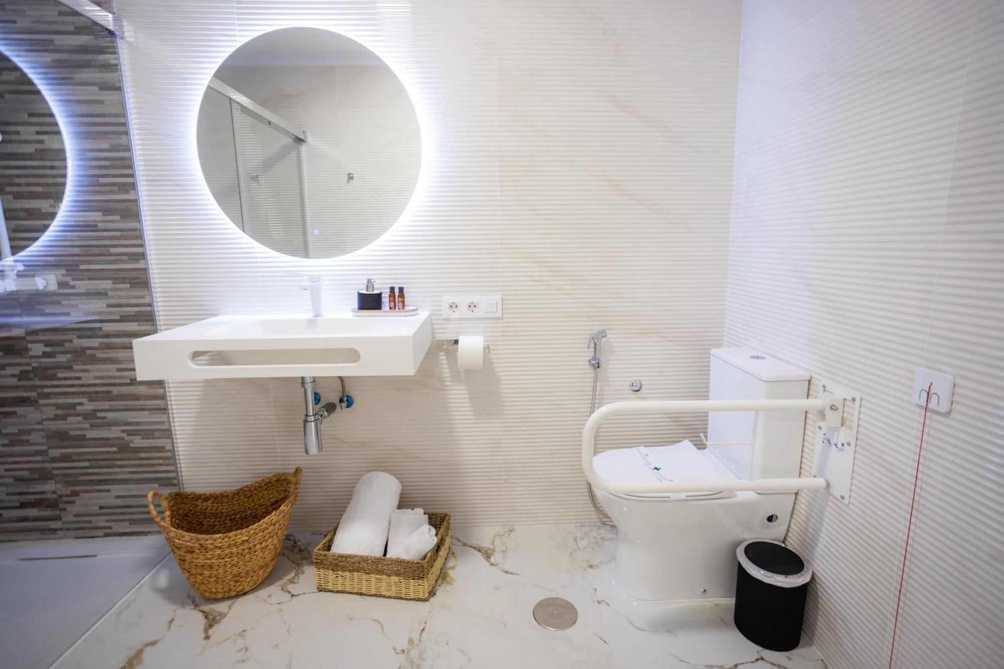 L&G Apartments Bahia Suite Alicante Eksteriør billede